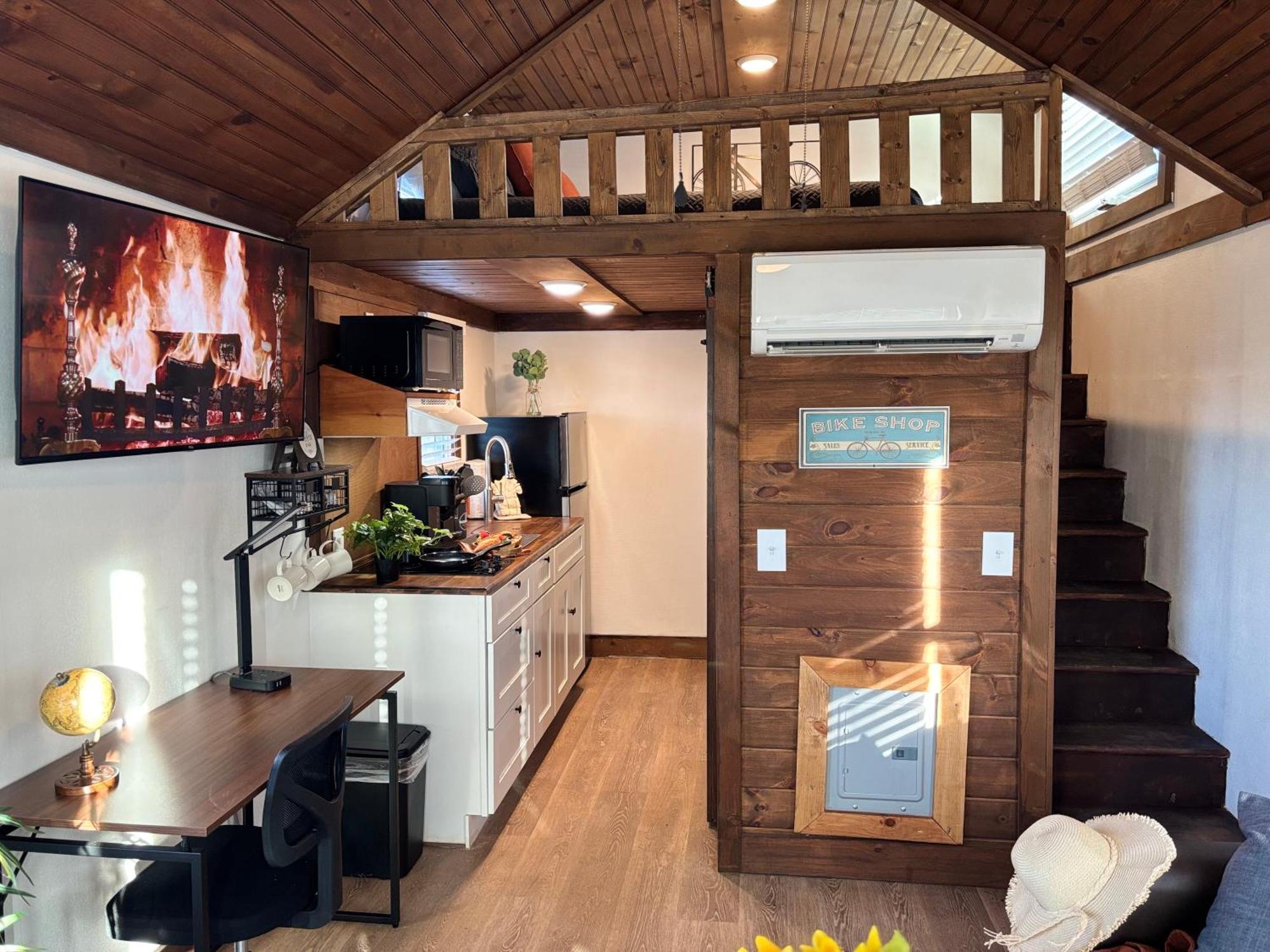 Sojourn Lodging 塞维尔维尔 外观 照片
